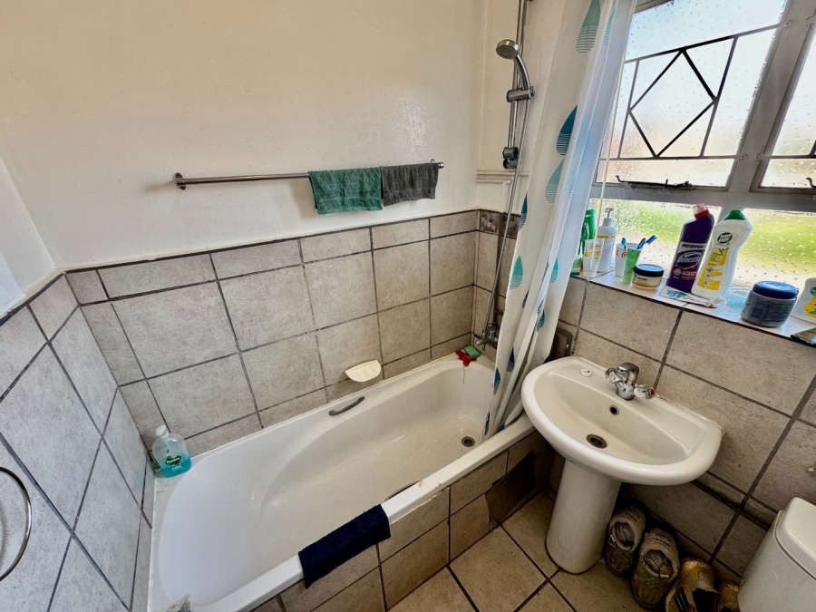 1 Bedroom Property for Sale in Die Bult North West